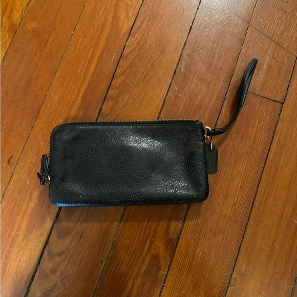 Coach Black Leather Wristlet - Picture 6 of 6